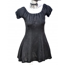 Vestido Negro con Mangas Cortas